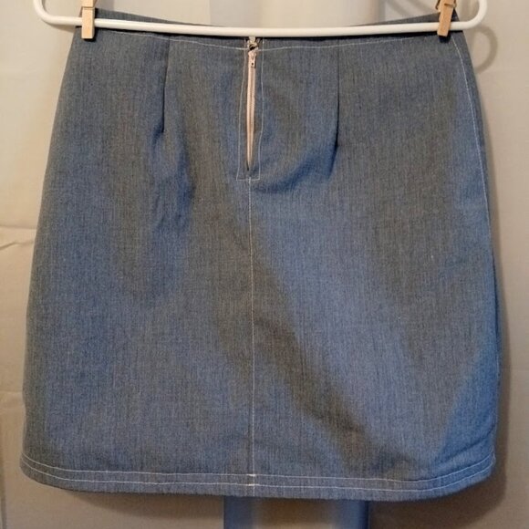 Nwt Denim Mini Skirt womens sz 6 Medium wash Tulip hem Floral trim pink accents - Picture 6 of 8